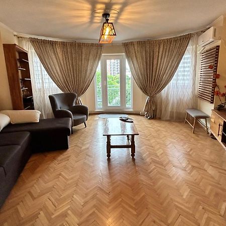 Apartment Palace Of Parliament Bükreş Dış mekan fotoğraf